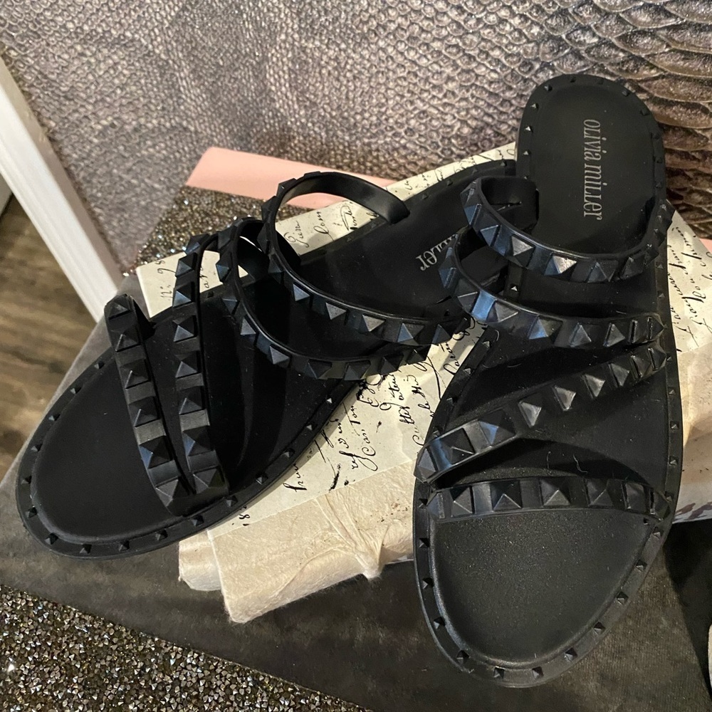 OLIVIA MILLER Black Studded Sandals 8
